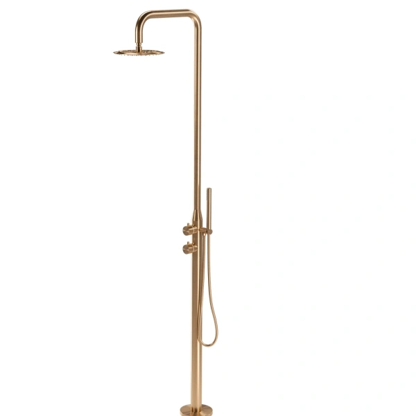 outdoor shower faucet