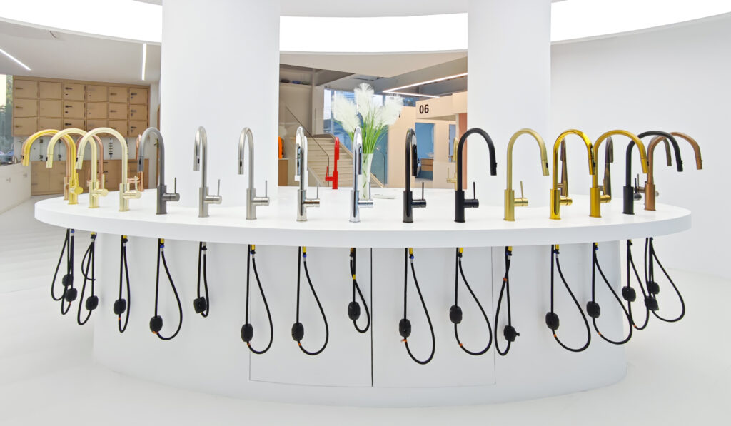 Pull Out Kitchen Faucets