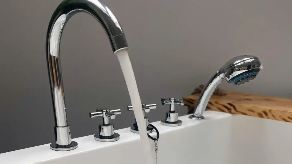 Tub Spout Reach and Height